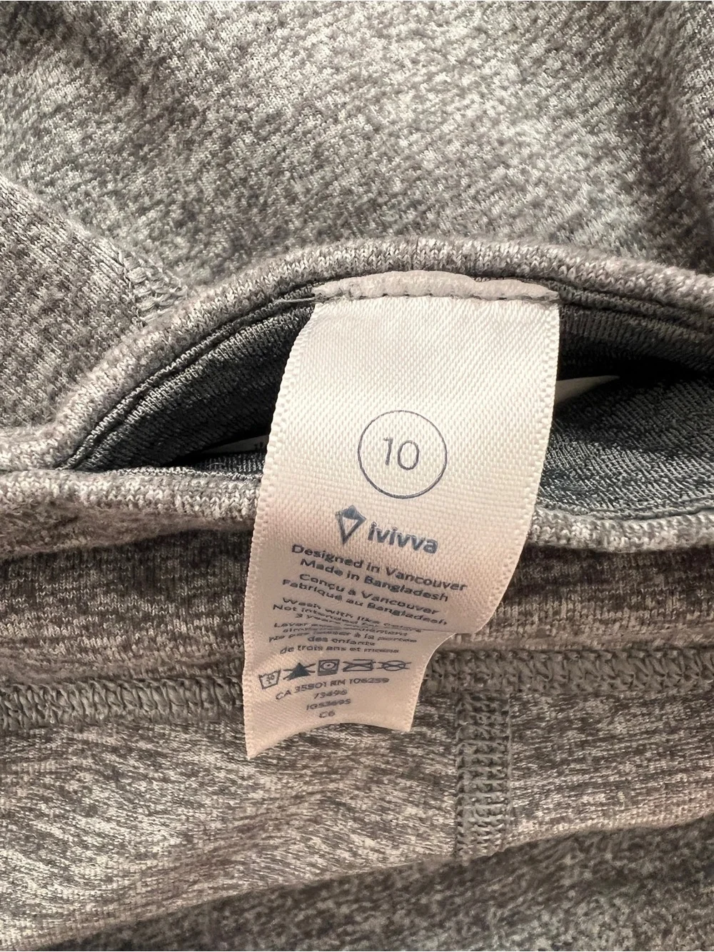 ivivva Girls' Gradient Totes Large & Small, Assorted Black & Gray Leggings sz 10